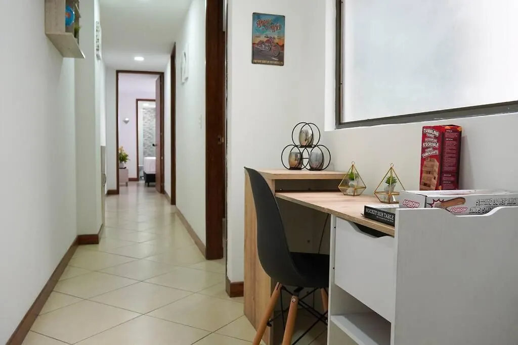 Apartamento Lujoso Y Vintage Cerca Al Poblado Apartment Medellin